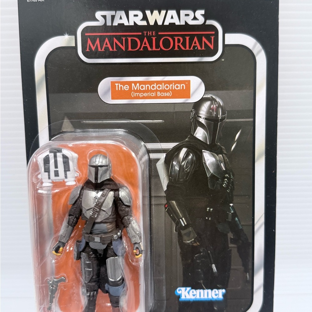 Kenner Star Wars Vintage Collection 3.75" The Mandalorian Figure Disney+ NEW